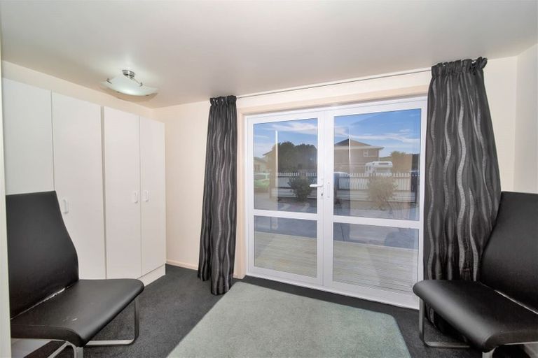 Photo of property in 55 Kawei Road, Ohawe, Hawera, 4671