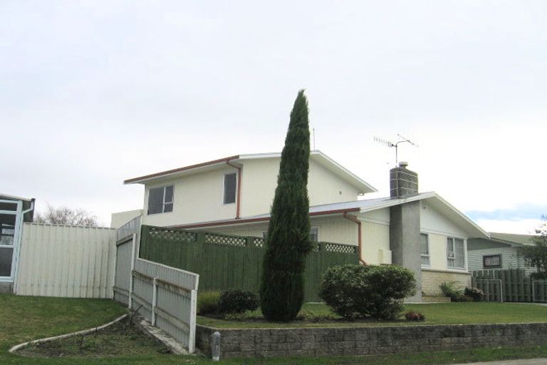 Photo of property in 35 Rochester Street, Tamatea, Napier, 4112