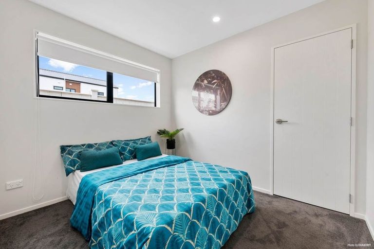 Photo of property in 46 Clayden Shuttleworth Street, Papakura, 2110