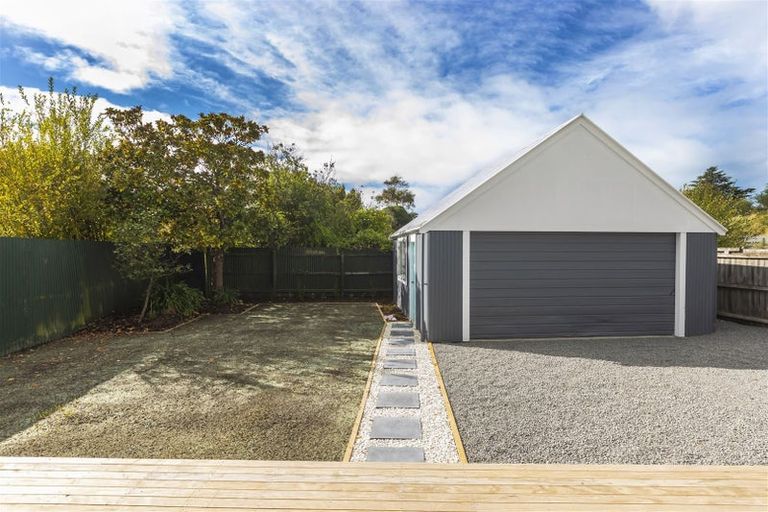 Photo of property in 42 Featherstone Avenue, Kairaki, 7630