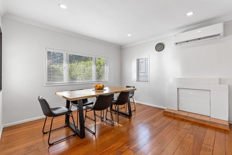 Photo of property in 1/26 Queen Street, Papakura, 2110