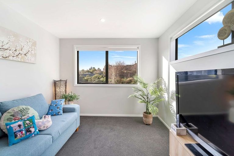 Photo of property in 38 Nore Street, Waihola, Milton, 9073