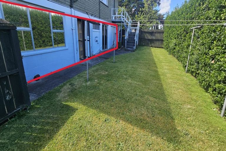 Photo of property in 53 Great South Road, Papakura, 2110