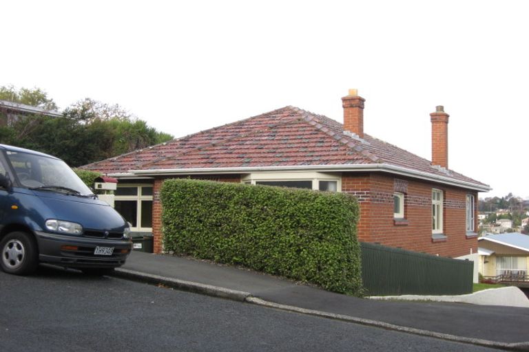 Photo of property in 16 Farley Street, Kaikorai, Dunedin, 9010