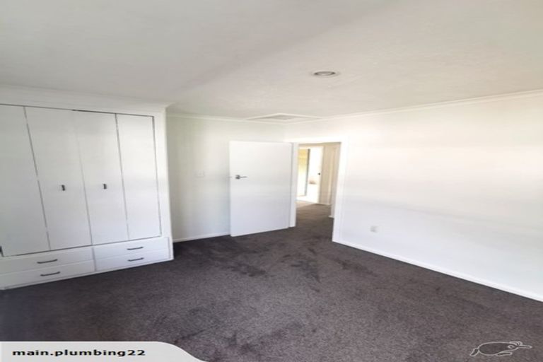 Photo of property in 30 Tenby Place, Avondale, Christchurch, 8061