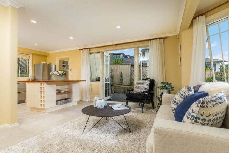 Photo of property in 53 Bannings Way, Hobsonville, Auckland, 0618