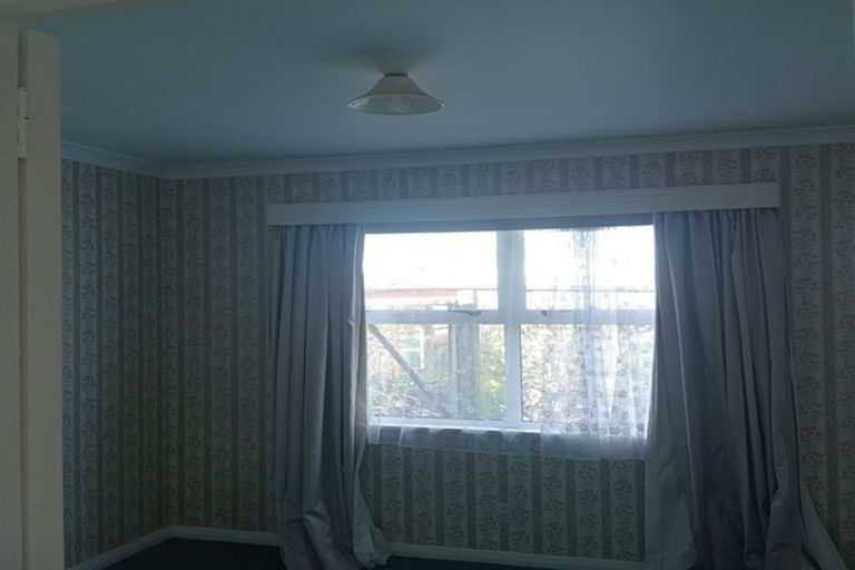 Photo of property in 8 Greenock Place, Awapuni, Palmerston North, 4412