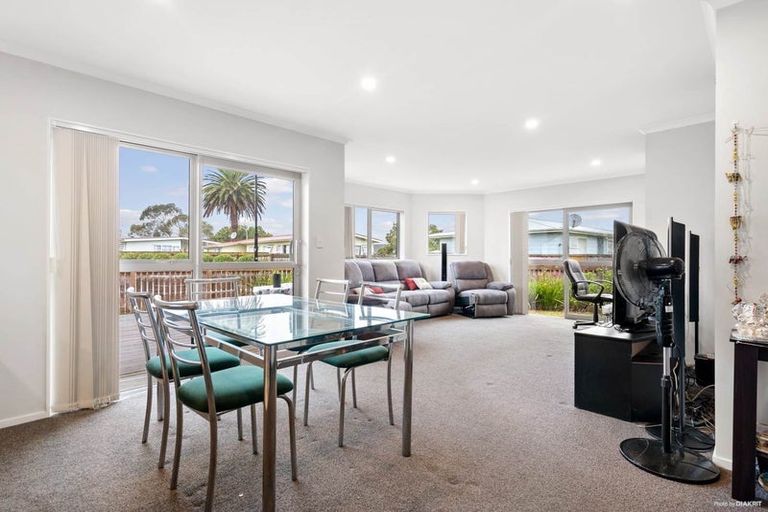 Photo of property in 12 Karetai Crescent, Favona, Auckland, 2024