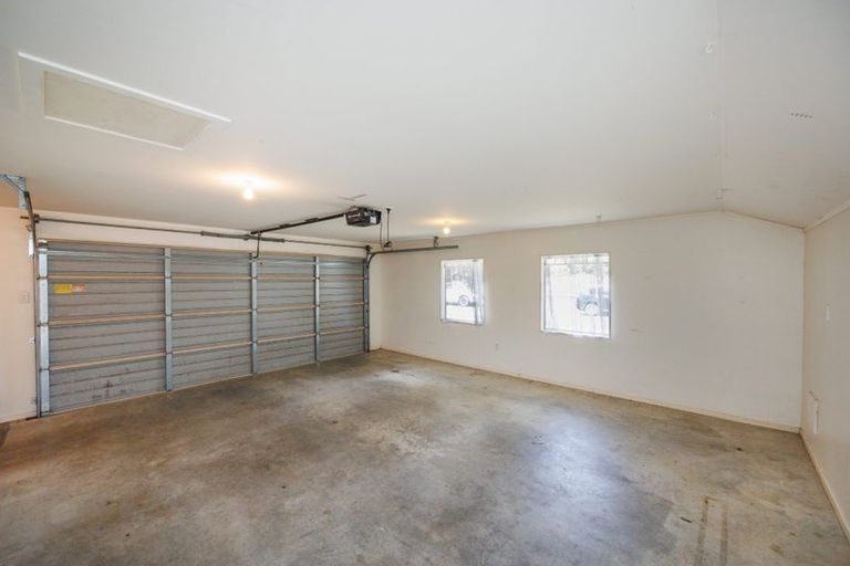 Photo of property in 30 Parnell Heights Drive, Kelvin Grove, Palmerston North, 4414