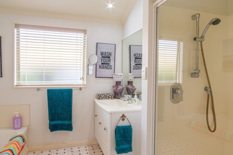 Photo of property in 23a Pohutu Street, Whakatane, 3120