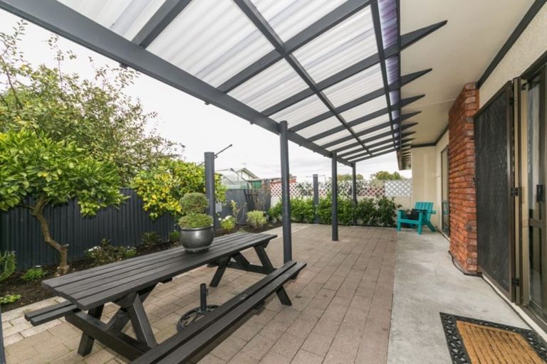 Photo of property in 807d Avenue Road East, Parkvale, Hastings, 4122