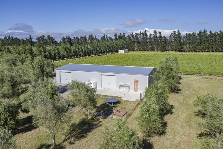 Photo of property in 323 Georges Road, Glasnevin, Amberley, 7482