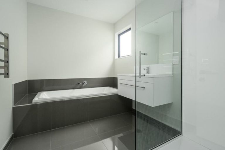 Photo of property in 91 Faringdon Boulevard, Rolleston, 7615