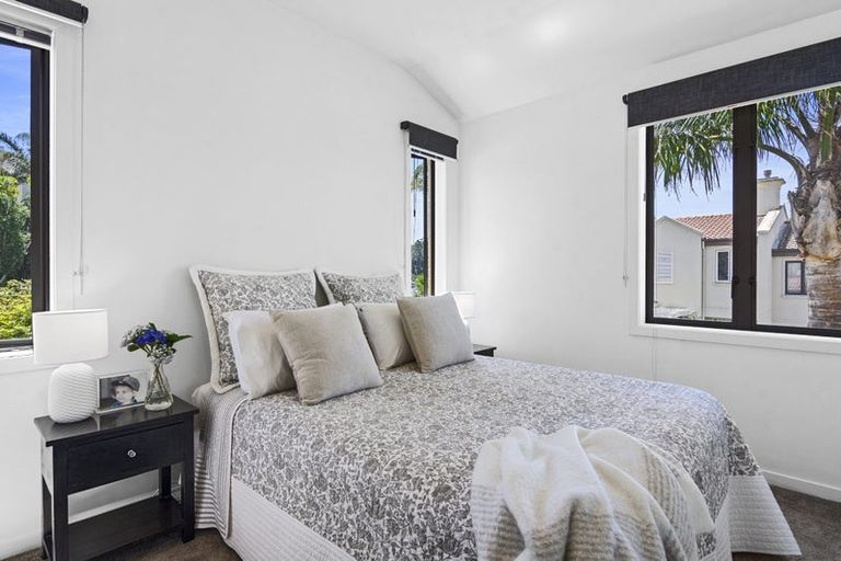 Photo of property in Point Ridge, 1/130 Gills Road, Albany Heights, Auckland, 0632