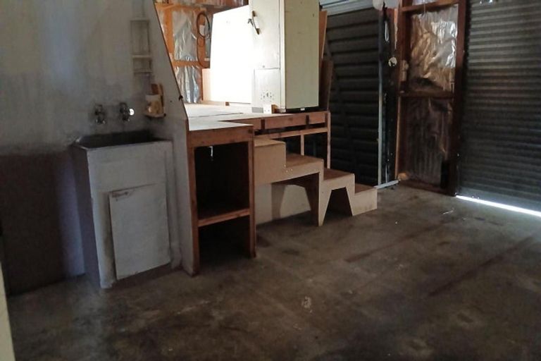 Photo of property in 35 Lauder-omakau Road, Omakau, 9376