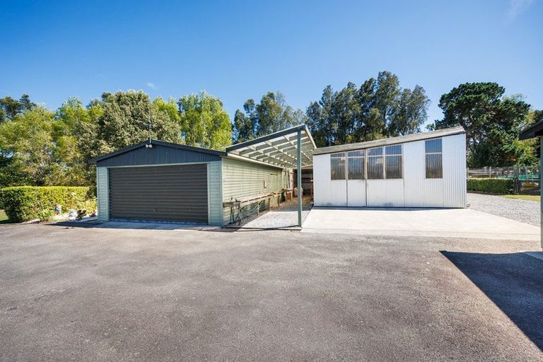 Photo of property in 279 Colyton Road, Colyton, Feilding, 4775