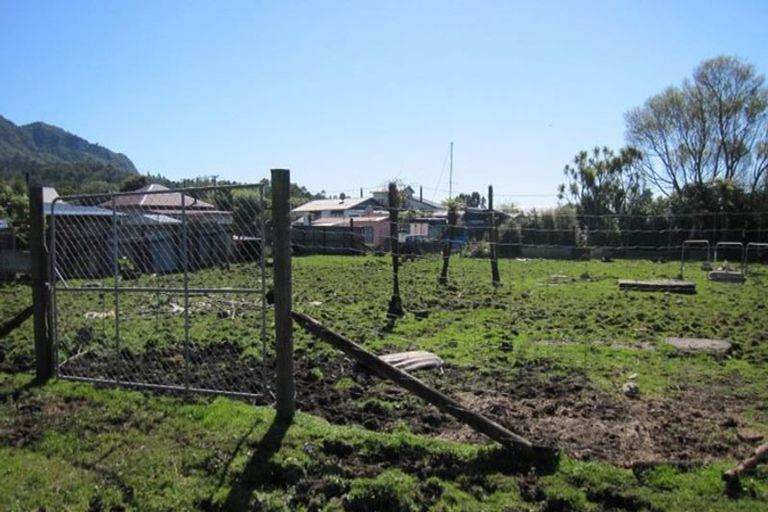 Photo of property in 8 Millar Street, Runanga, 7803