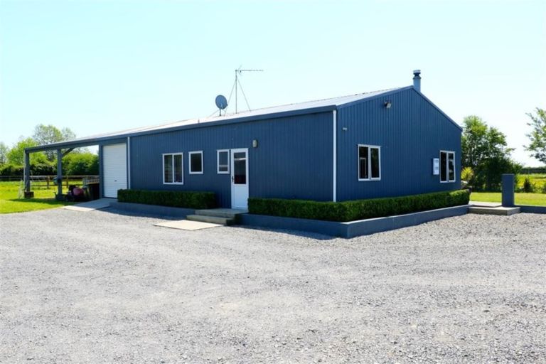 Photo of property in 695 Grasslands Drive, Cambridge, 3493