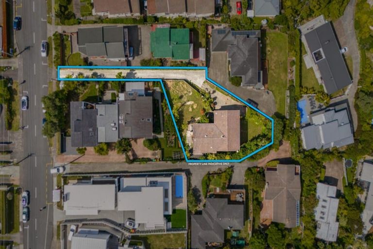 Photo of property in 51 Aberdeen Road, Castor Bay, Auckland, 0620