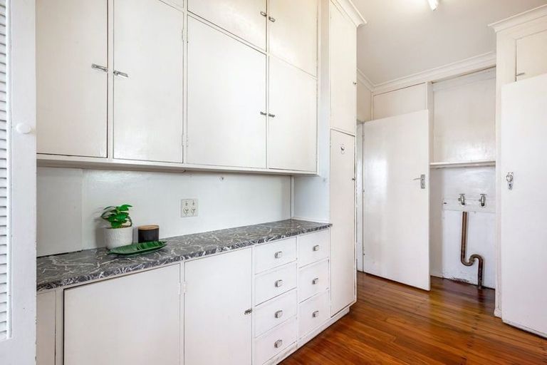 Photo of property in 609 Marine Drive, Days Bay, Lower Hutt, 5013