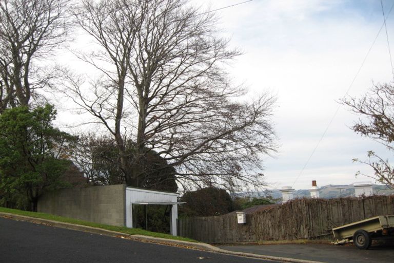 Photo of property in 12 Granville Terrace, Belleknowes, Dunedin, 9011