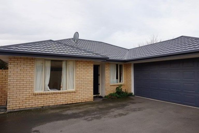 Photo of property in 32a Hare Street, Ilam, Christchurch, 8041