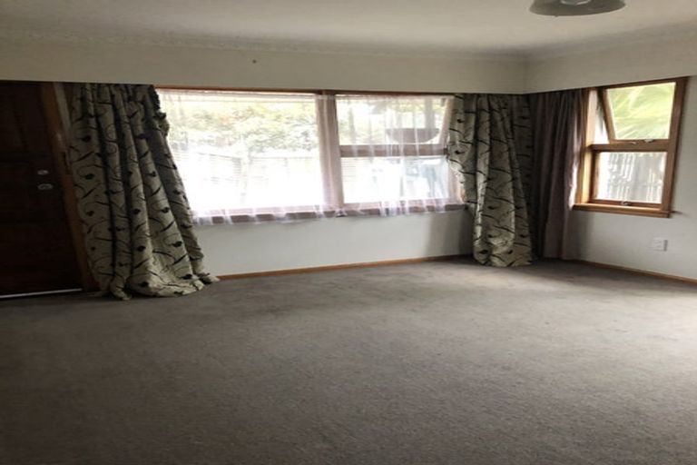 Photo of property in 122 Estuary Road, South New Brighton, Christchurch, 8062