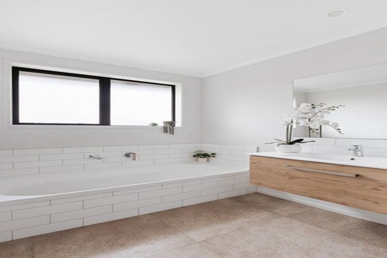 Photo of property in 42 Traverse Lane, Omokoroa, 3114