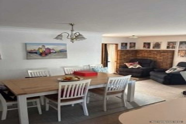 Photo of property in 55a Queen Street, Pukekohe, 2120