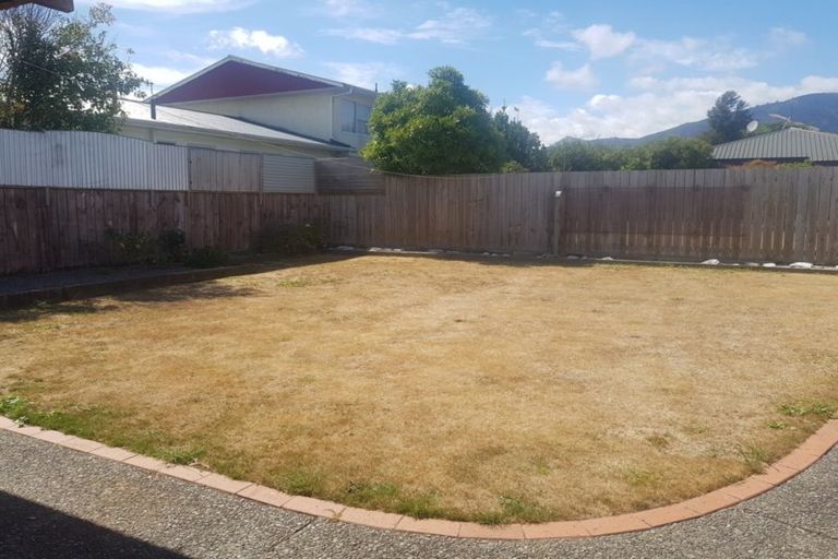 Photo of property in 3 Fergusson Street, Stoke, Nelson, 7011