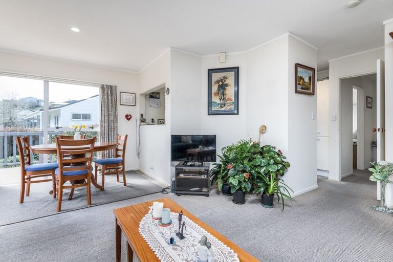 Photo of property in 29 Guadeloupe Crescent, Grenada Village, Wellington, 6037