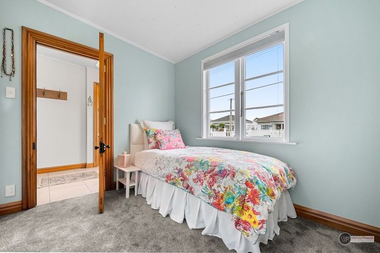 Photo of property in 11 Manchester Street, Petone, Lower Hutt, 5012