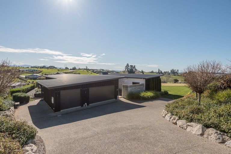 Photo of property in 7 Ribbonwood Lane, Redwood Valley, Richmond, 7081