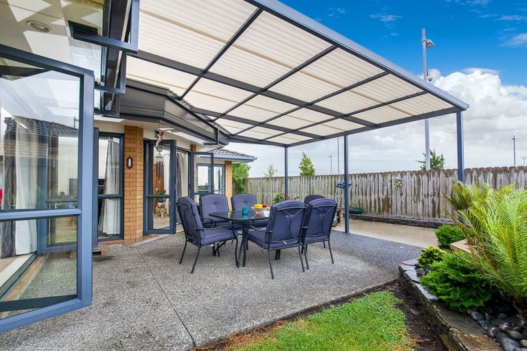 Photo of property in 11/72 Swanson Road, Henderson, Auckland, 0610