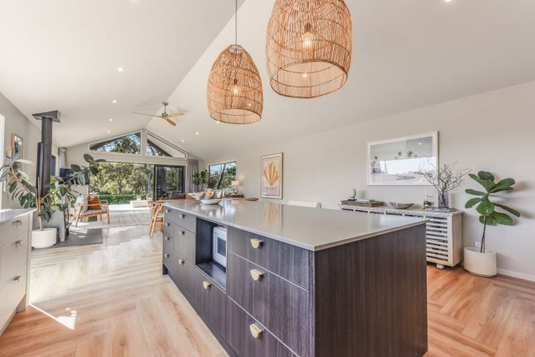 Photo of property in 21 Rana Place, Mapua, 7005