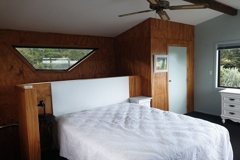 Photo of property in 15 Puriri Place, Tuateawa, Coromandel, 3583