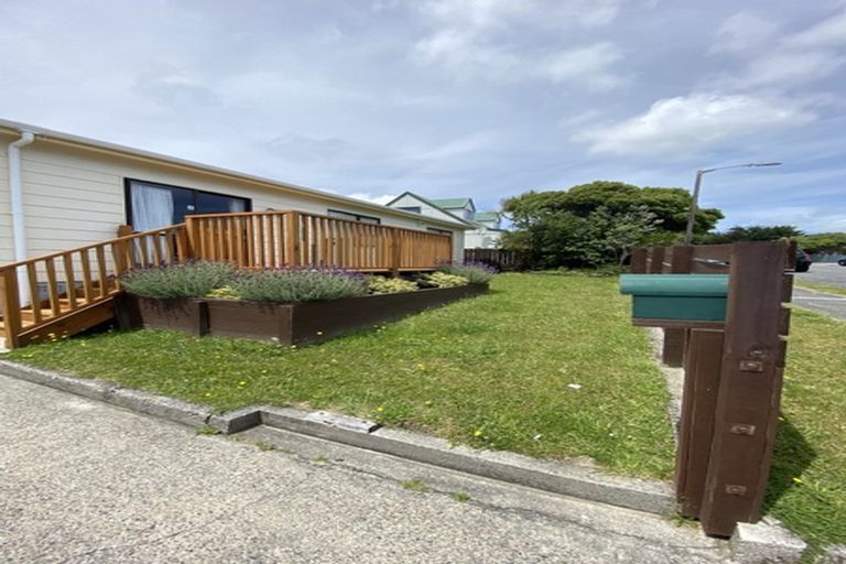 Photo of property in 41 Nassau Avenue, Grenada North, Wellington, 5028
