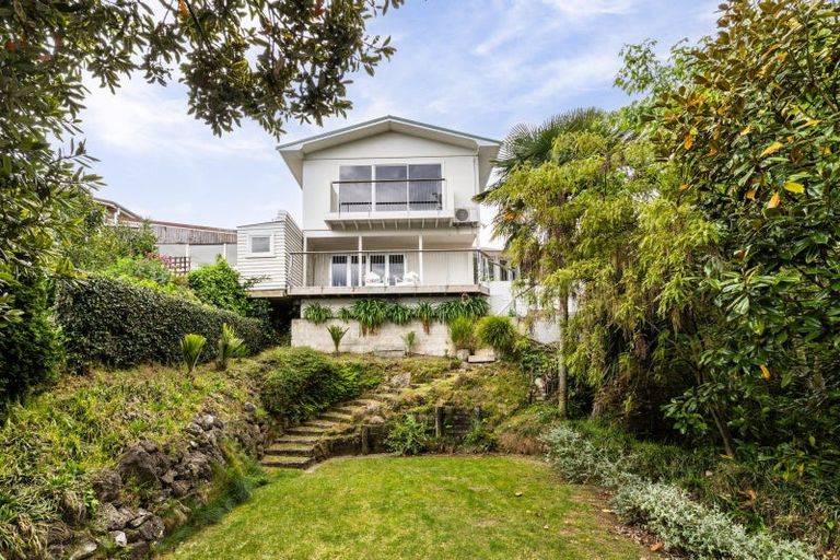 Photo of property in 33 Simla Terrace, Hospital Hill, Napier, 4110