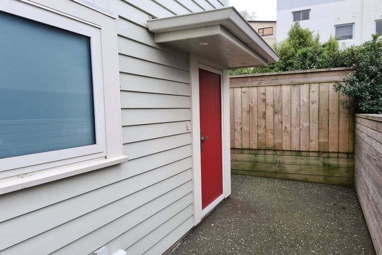 Photo of property in 6a Saint Mary Street, Thorndon, Wellington, 6011