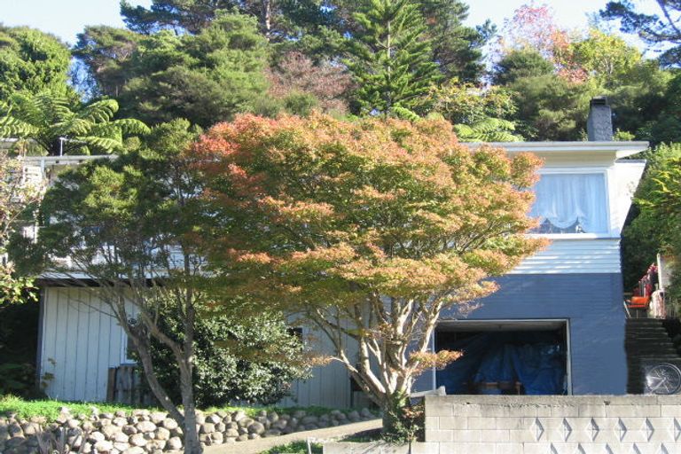 Photo of property in 176 George Street, Stokes Valley, Lower Hutt, 5019