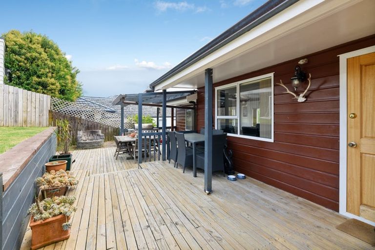 Photo of property in 2/23 Duncan Avenue, Te Atatu South, Auckland, 0610