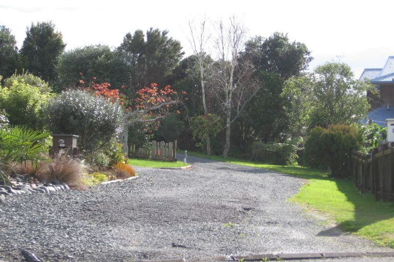 Photo of property in 19 Panui Terrace, Snells Beach, 0920