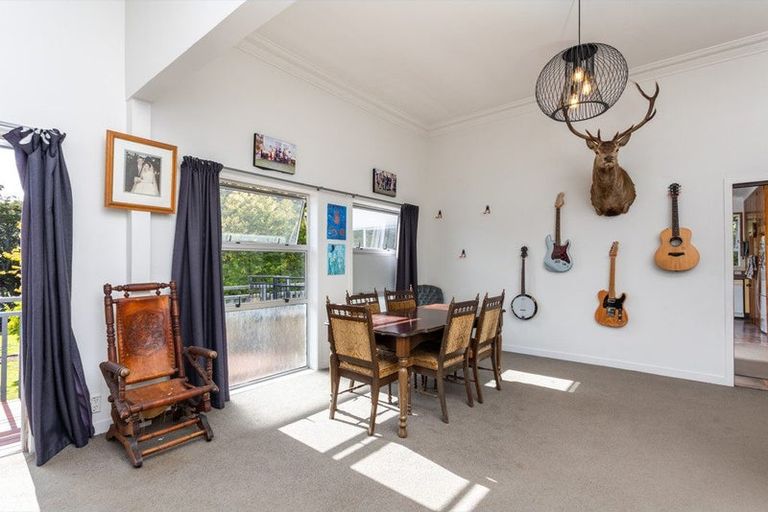 Photo of property in 24 Waikoukou Valley Road, Waimauku, 0812