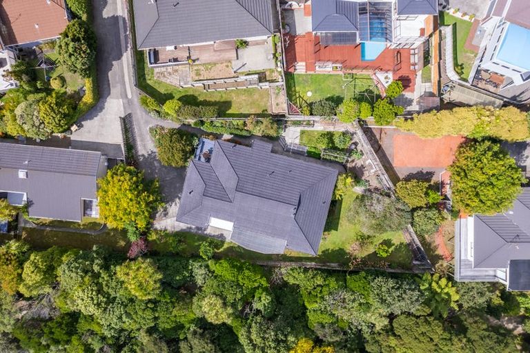 Photo of property in 12 Exploration Way, Whitby, Porirua, 5024