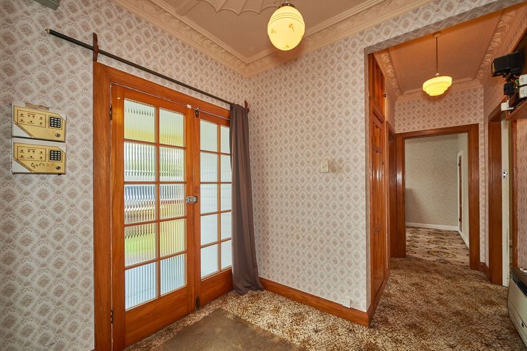 Photo of property in 46 Dahlia Street, Palmerston North, 4410