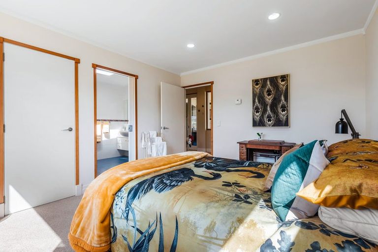 Photo of property in 47 Wakeman Road, Acacia Bay, Taupo, 3330