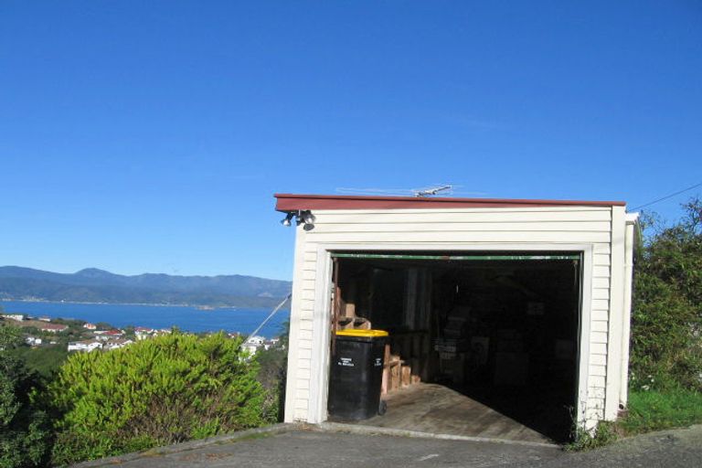 Photo of property in 76 Madras Street, Khandallah, Wellington, 6035