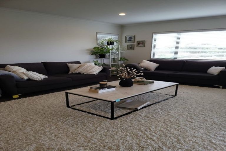 Photo of property in 6 Ruze Vida Drive, Massey, Auckland, 0614