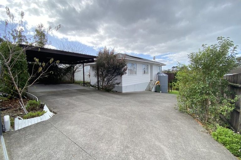 Photo of property in 32 Fitzwater Place, Henderson, Auckland, 0612