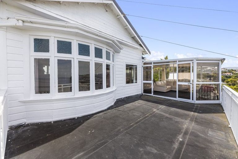 Photo of property in 113 Cliffs Road, Saint Clair, Dunedin, 9012